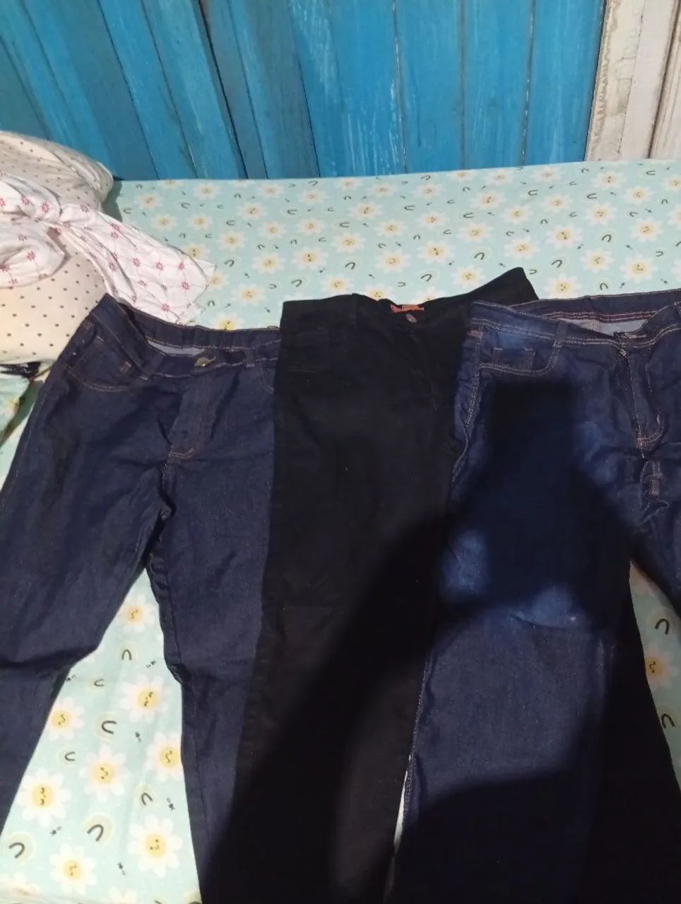 Vendo 3 calça jeans nova - Foto 4