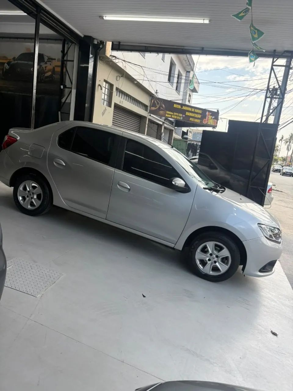 Renault Logan Expression Flex 1.6 16V 4P 2019 - Foto 5