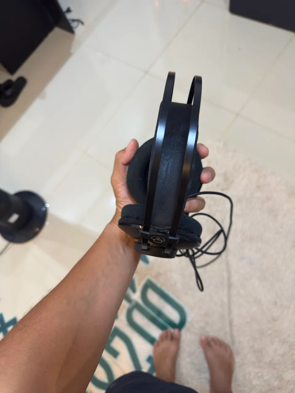 FONE AKG K52  - Foto 2