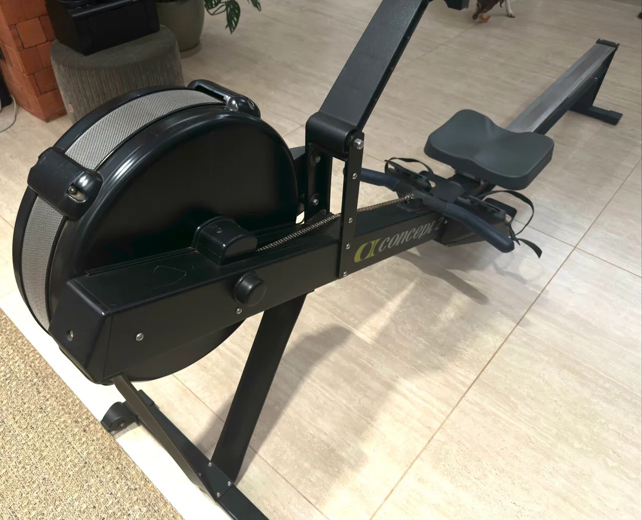 Máquina de remo Concept2 em perfeito estado