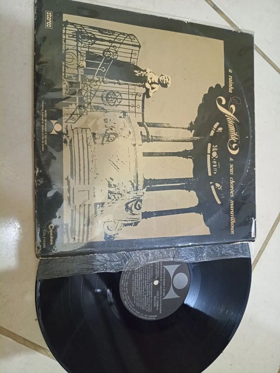 Lp Ademilde Fonseca e seus chorões - Foto 3