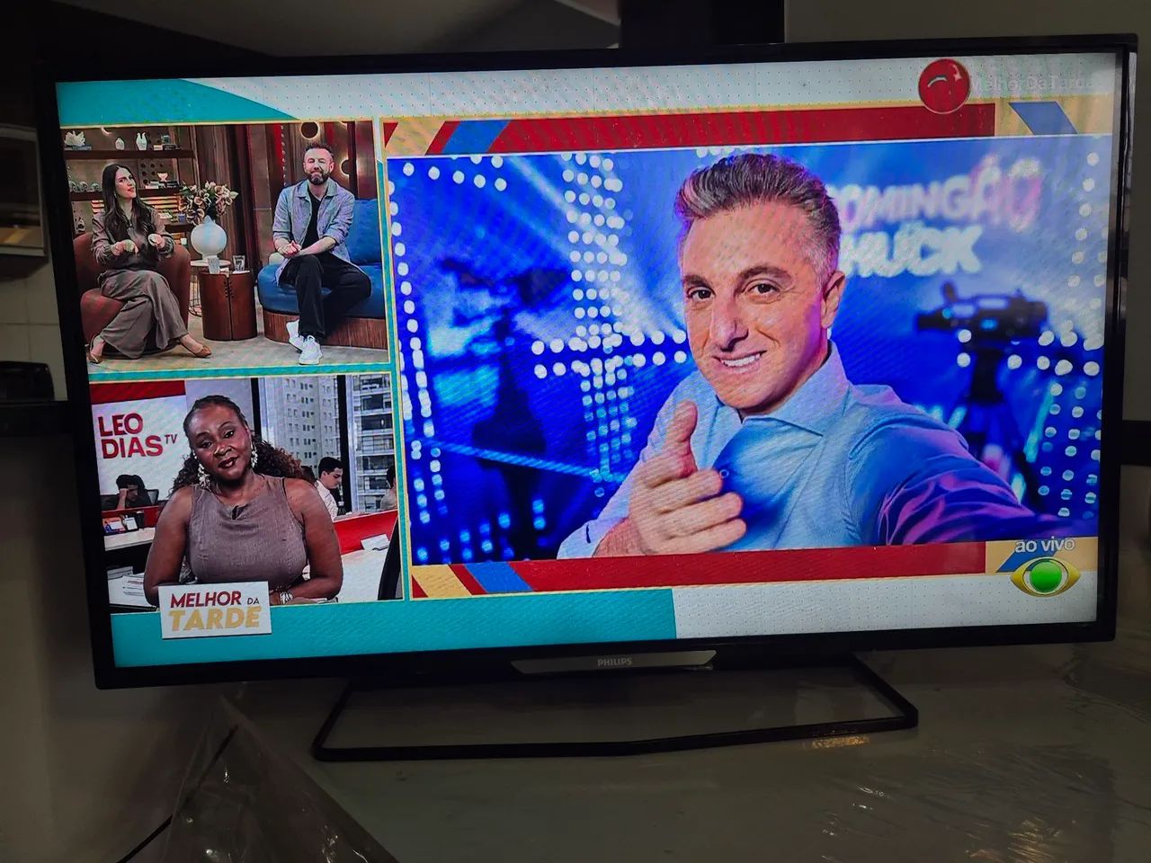 Vendo Smart tv philips 40 polegadas  - Foto 2