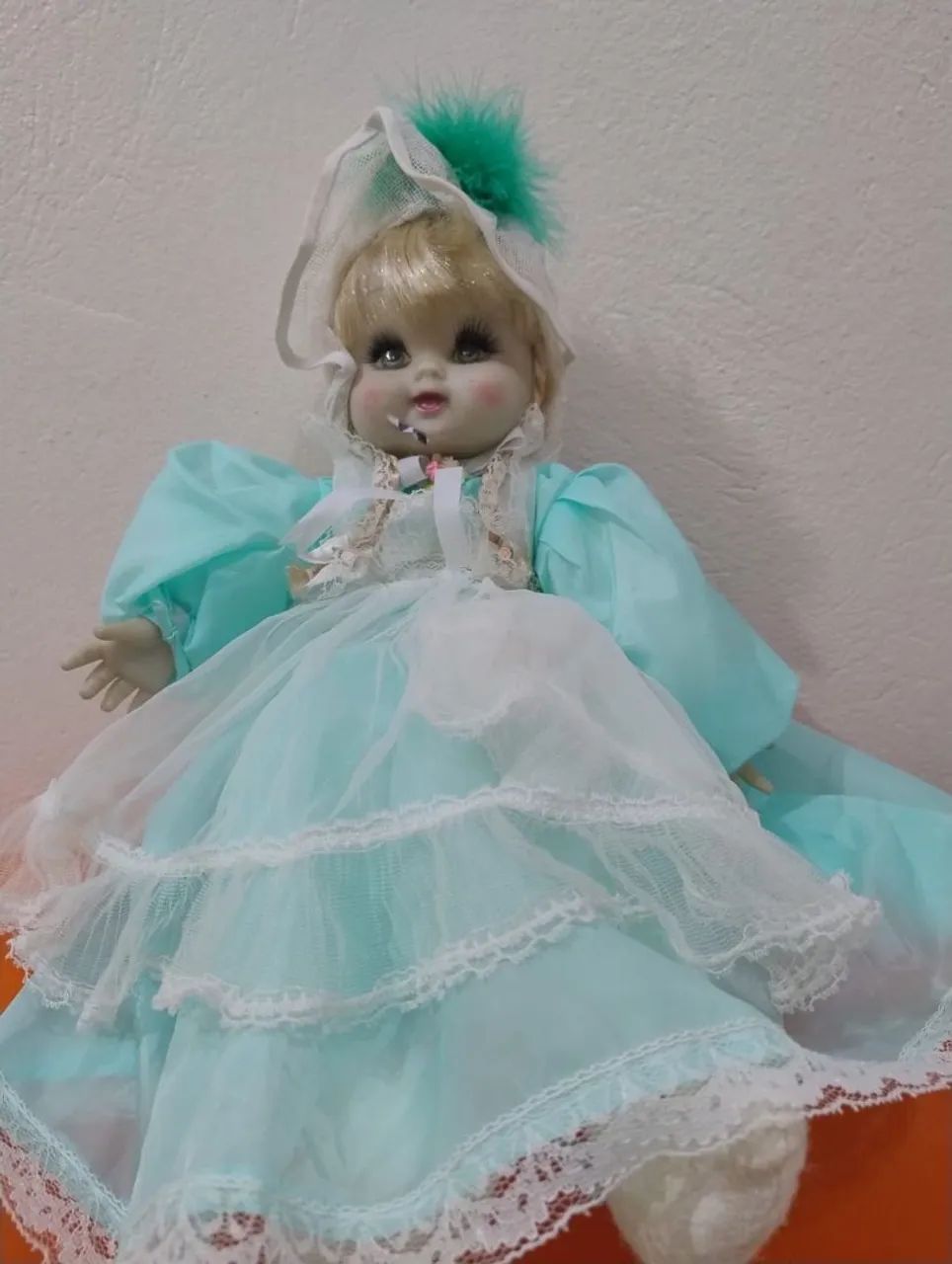 Boneca de porcelana - verde - Foto 2