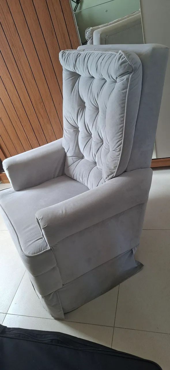 Vendo cadeira de Amamentação  - Foto 2