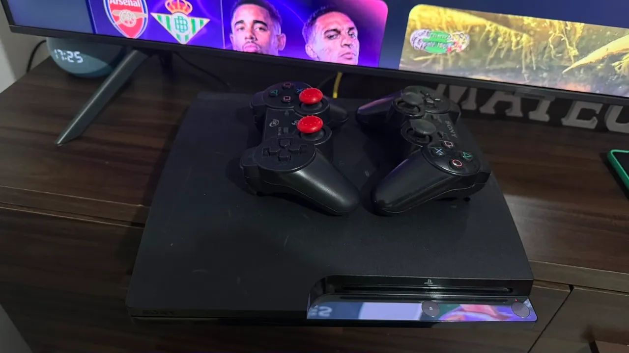 Vendo ps3 funcionando 100% 700 reais  - Foto 3