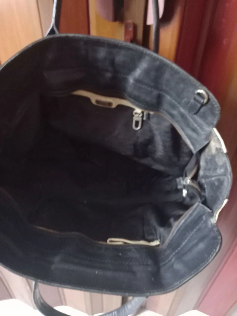Linda bolsa  de  couro legítimo.  - Foto 3