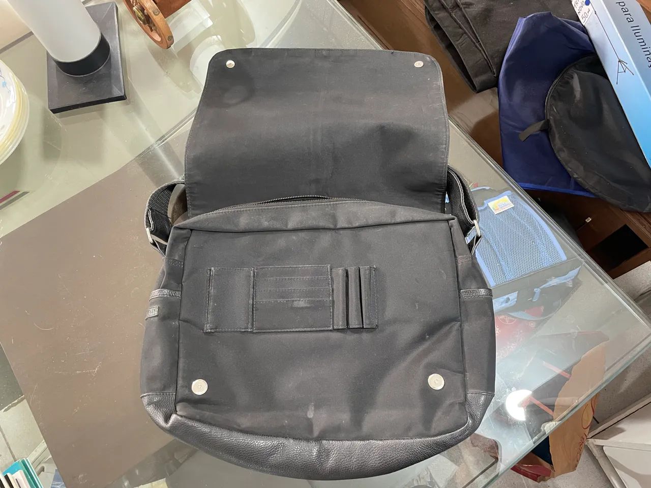 Bolsa Carteiro em Couro Siberiano - Foto 2