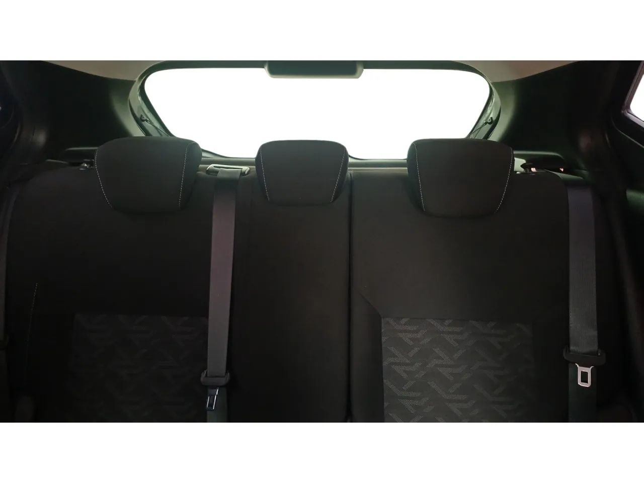 Nissan Kicks Sense 1.6 16V Flex Aut., foto 13 de 16