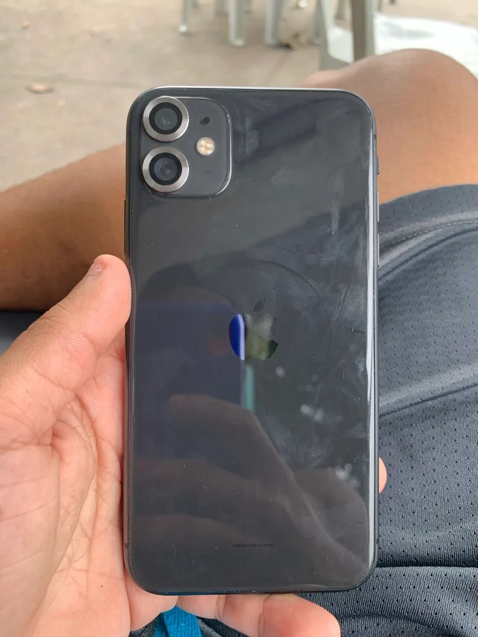 iPhone 11 todo bom 