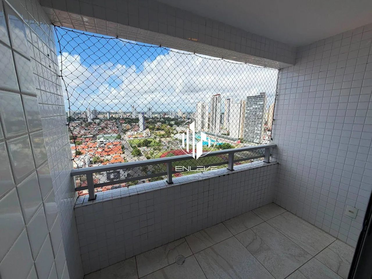 Apartamento com 02 Quartos no Bairro dos Estados