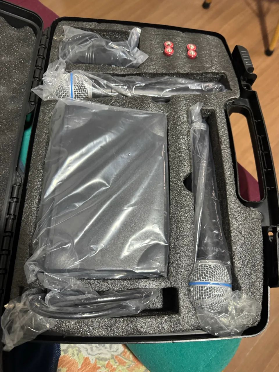 Microfone Sem Fio U-585 (Novo) - Foto 4