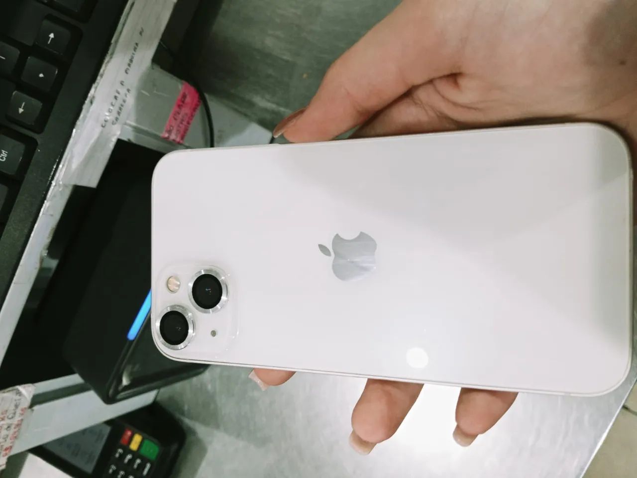 IPHONE 13 