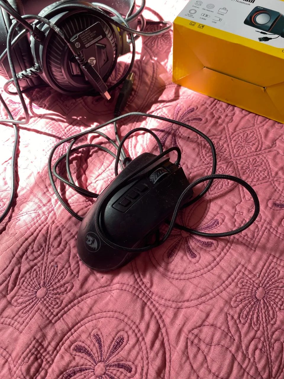 Mouse Redragon Cobra, Headset HP e Multimídias Portáteis  - Foto 2
