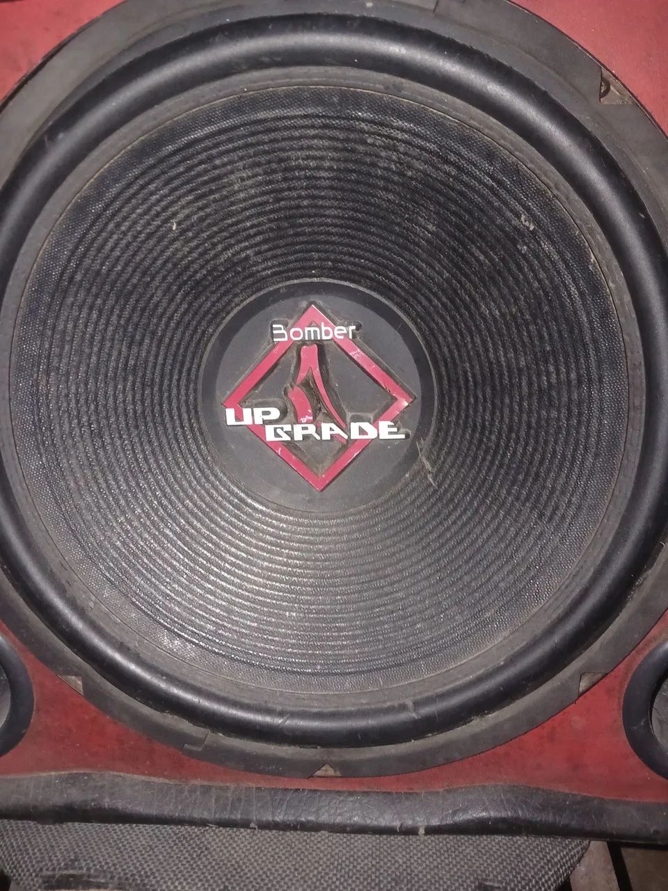 Caixa de som pra carro