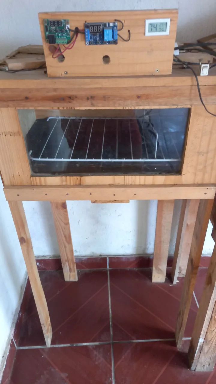 Chocadeira de ovos 