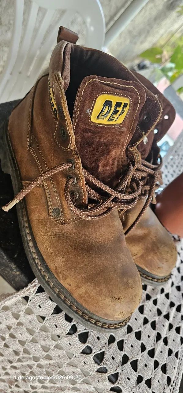 Bota de couro 