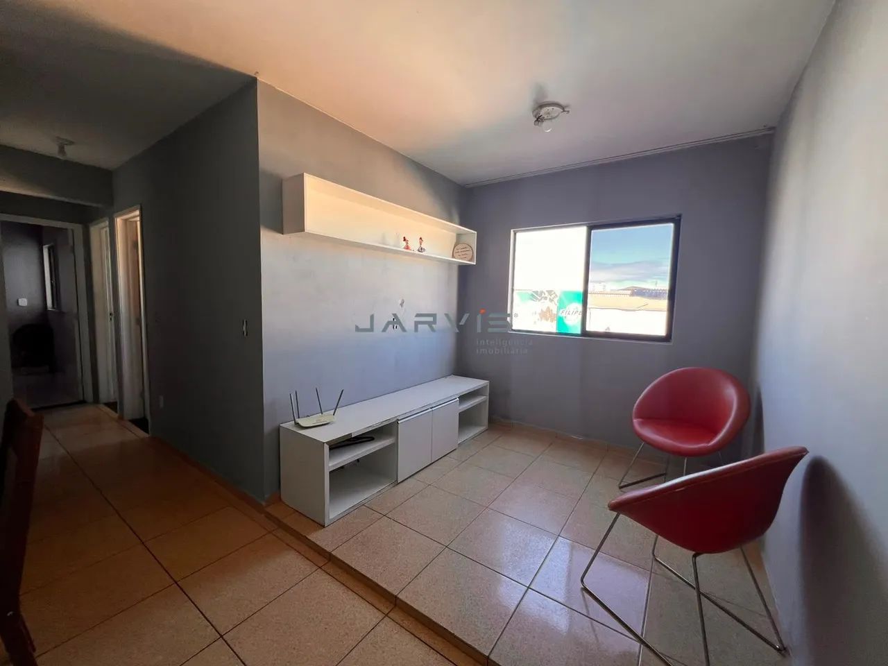 Vendo apartamento com 3 quartos sendo 1 suite - R$ 330.000,00