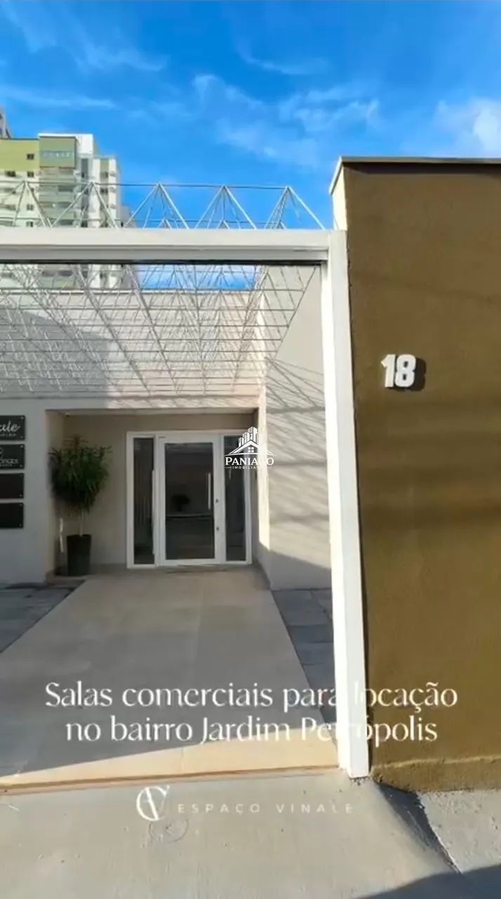 Salas Comerciais para Locação | 40 m² com Dois Ambientes e divisória interna