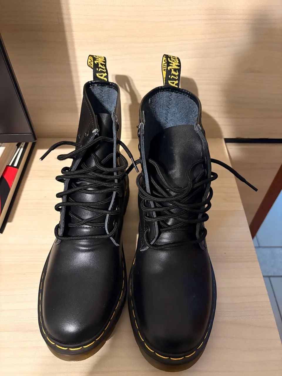 Bota Dr Marten 1° Linha  - Foto 2