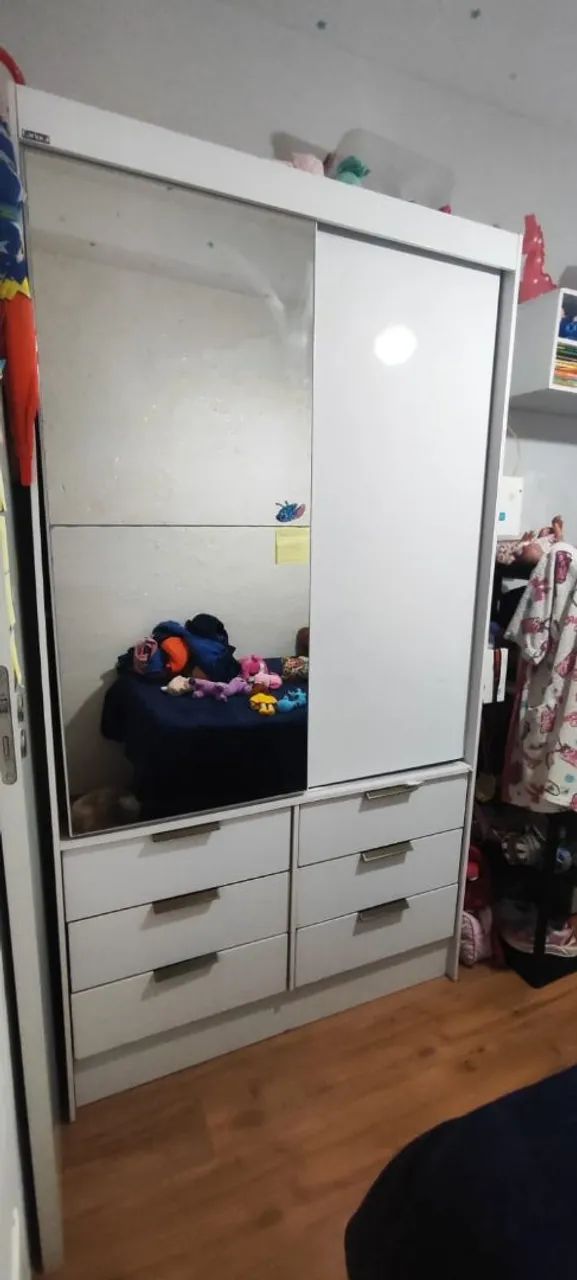 Guarda roupa solteiro