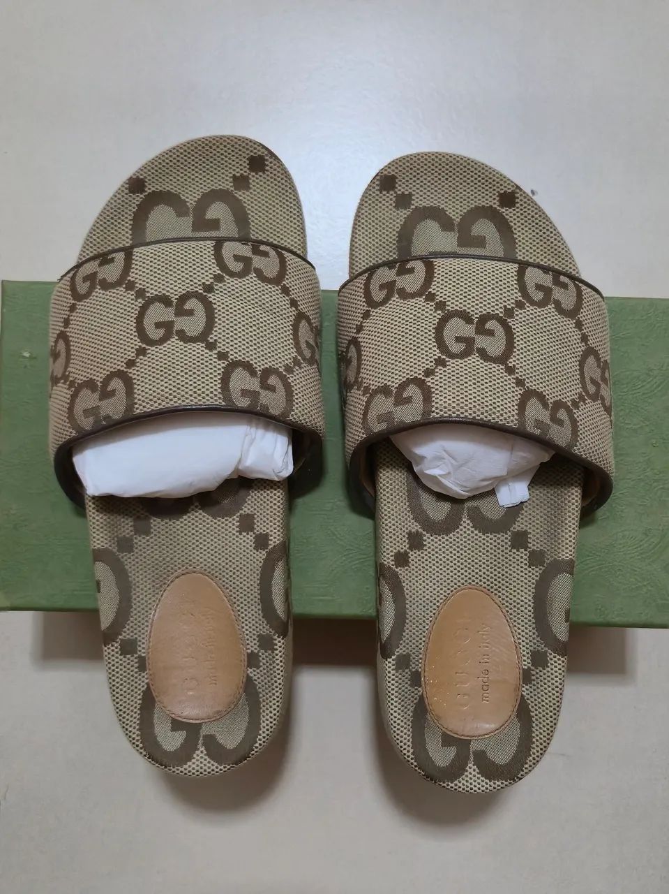 Slide Gucci Monogram - Foto 2