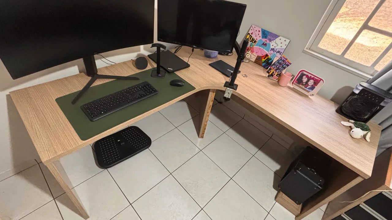Mesa de escritório em L - Foto 2