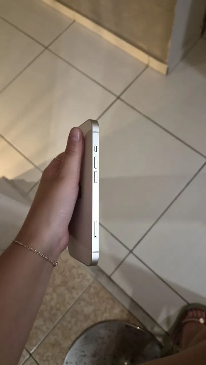 iPhone 14 128gb branco em excelente estado  - Foto 4
