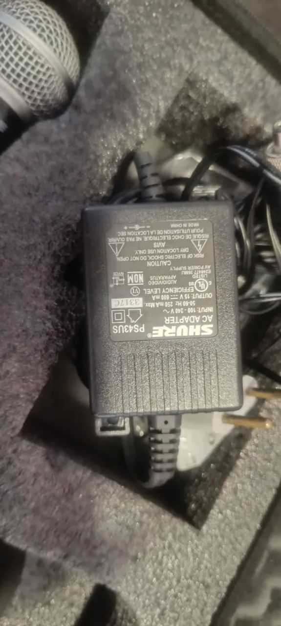 Microfone Sem Fio Shure GLXD4 SM 58 - Foto 4