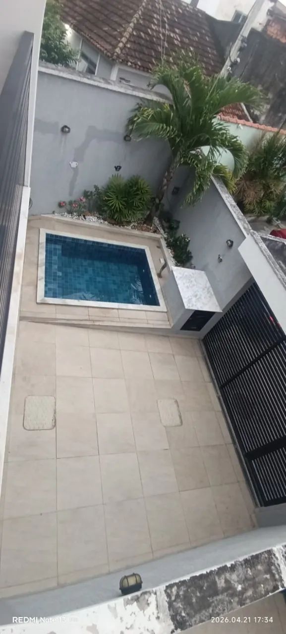 Alugo casa duplex com piscina, condomínio Jardim do Outeiro. - Foto 2