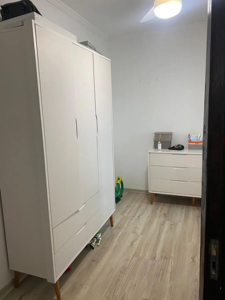VENDO SOBRADO SEMI-MOBILIADO  - Foto 4