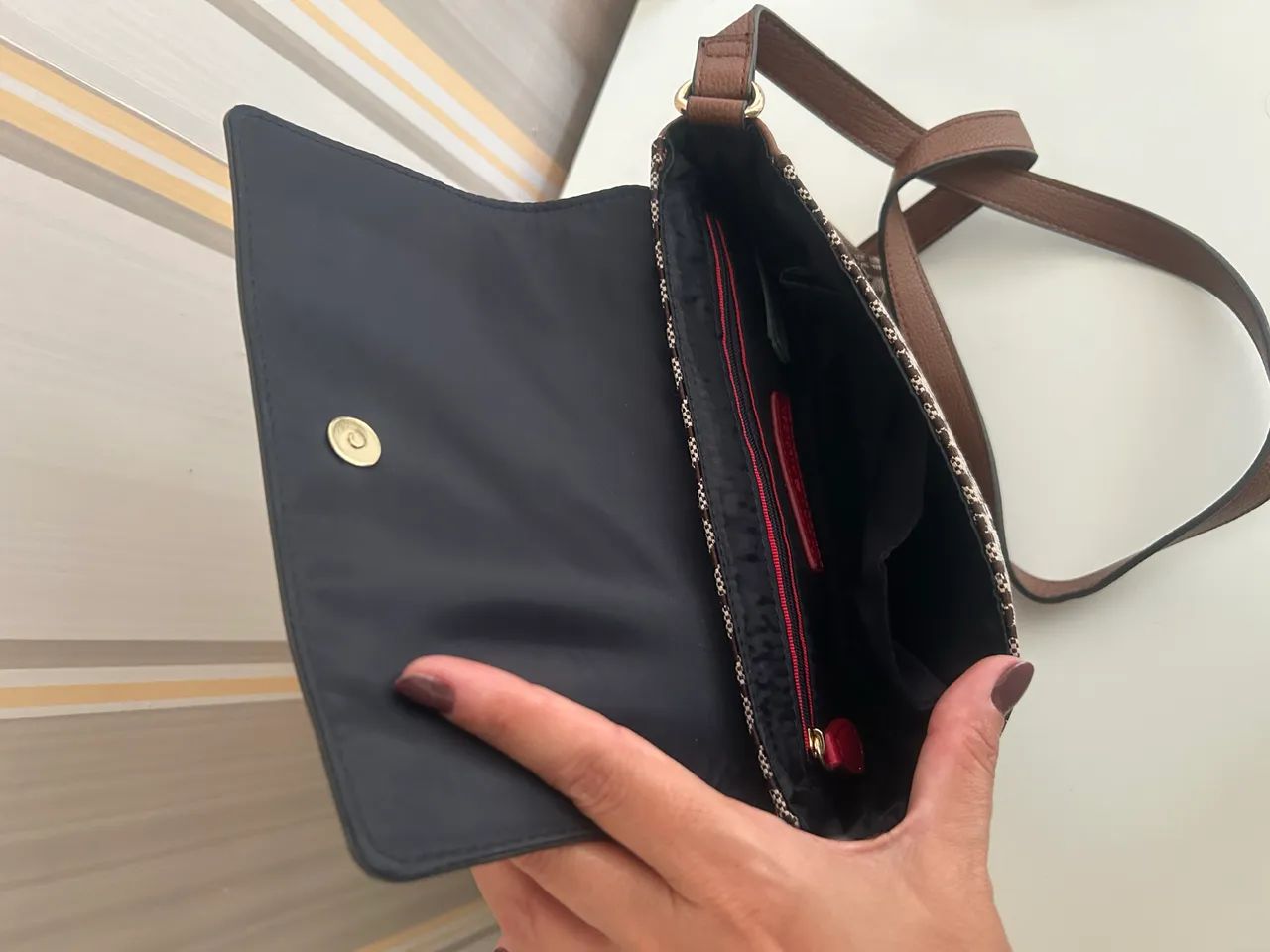 Bolsa Tommy Hilfiger Transversal  - Foto 3