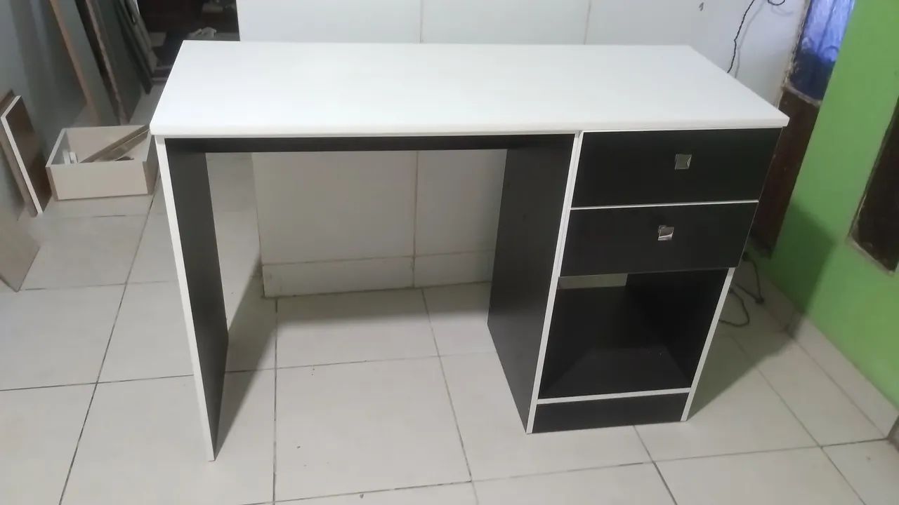 Escrivaninha  - Foto 2