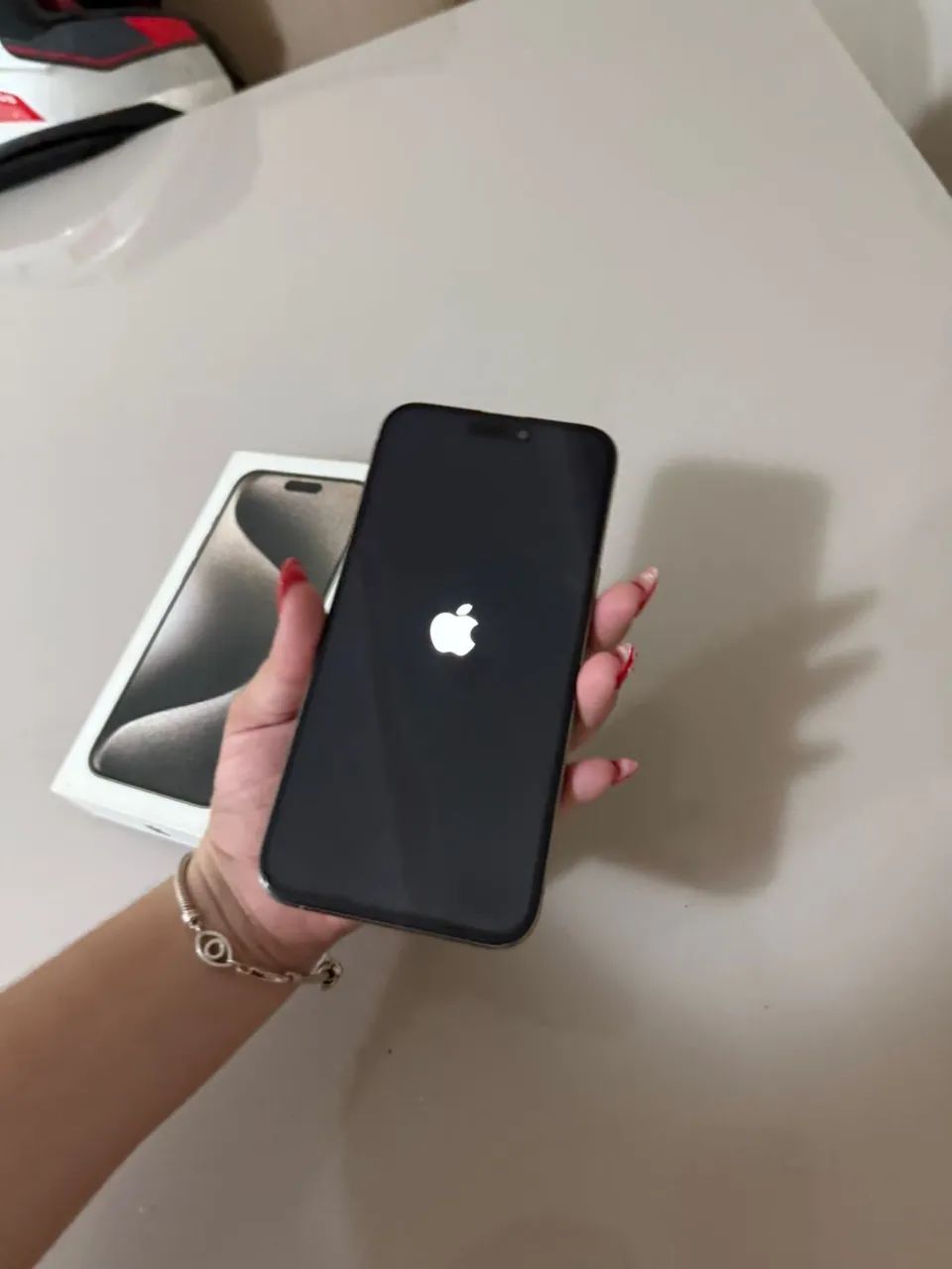 iPhone 15 Pro Max - Foto 2