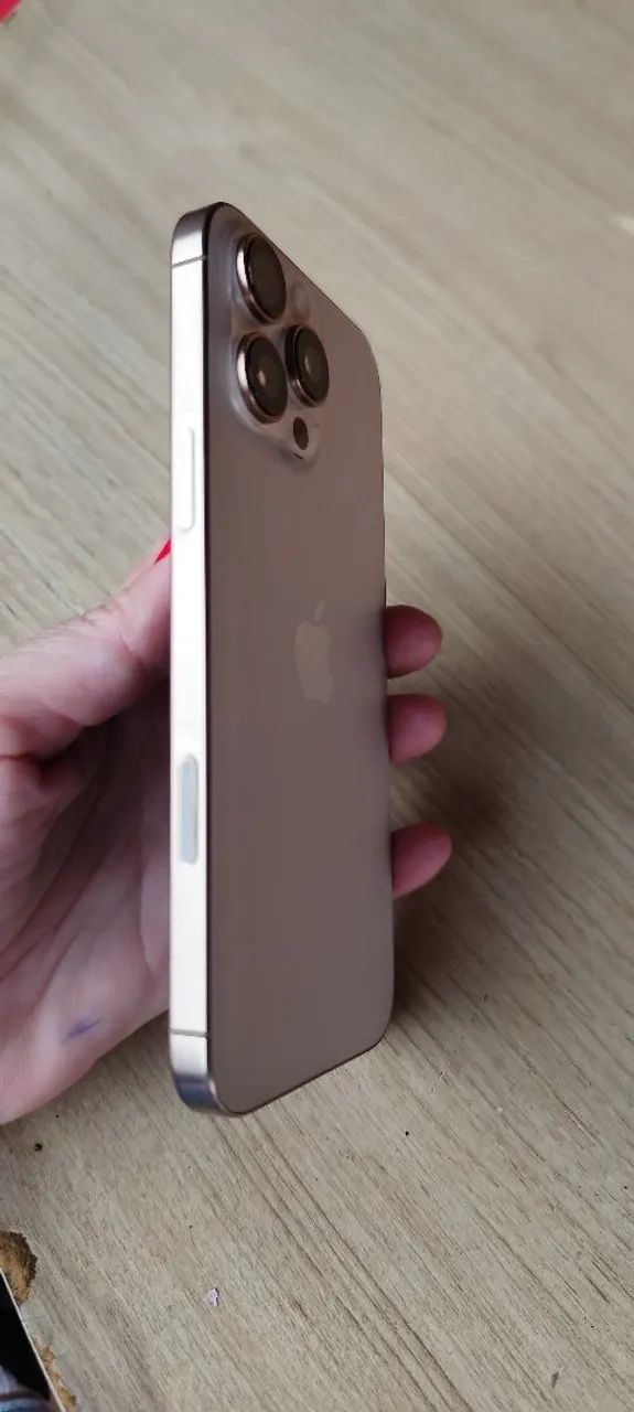 iPhone 16 Pro Max Titanium  256GB