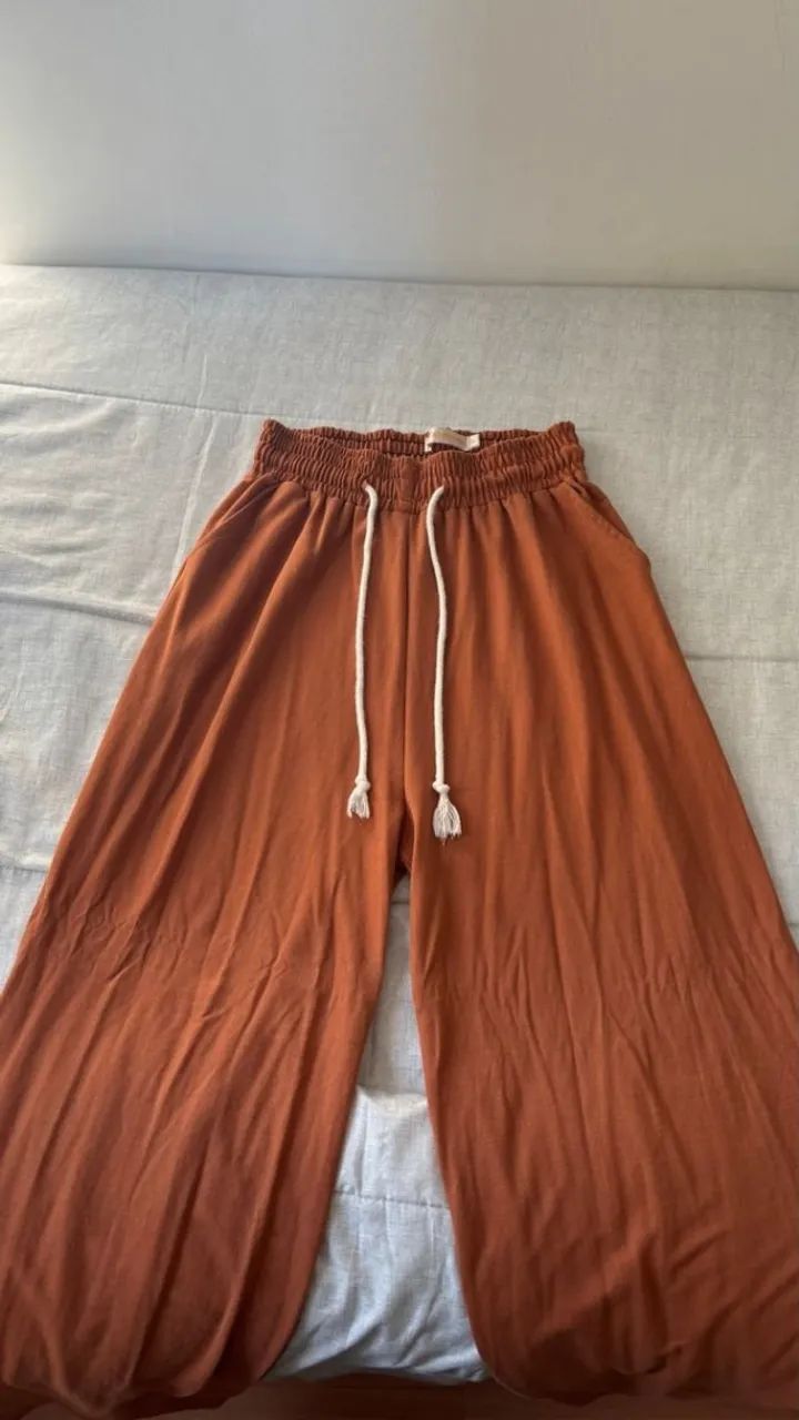 Calça pantalona malha marrom p