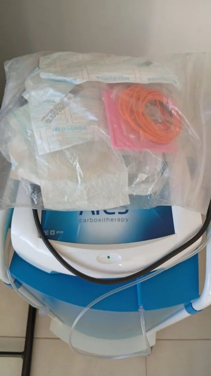 VENDO APARELHO CARBOX COM GAS - Foto 2