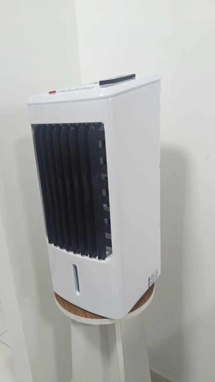 Climatizador Britânia 5 em 1 - 4L - Ionizador - Completo - Foto 3