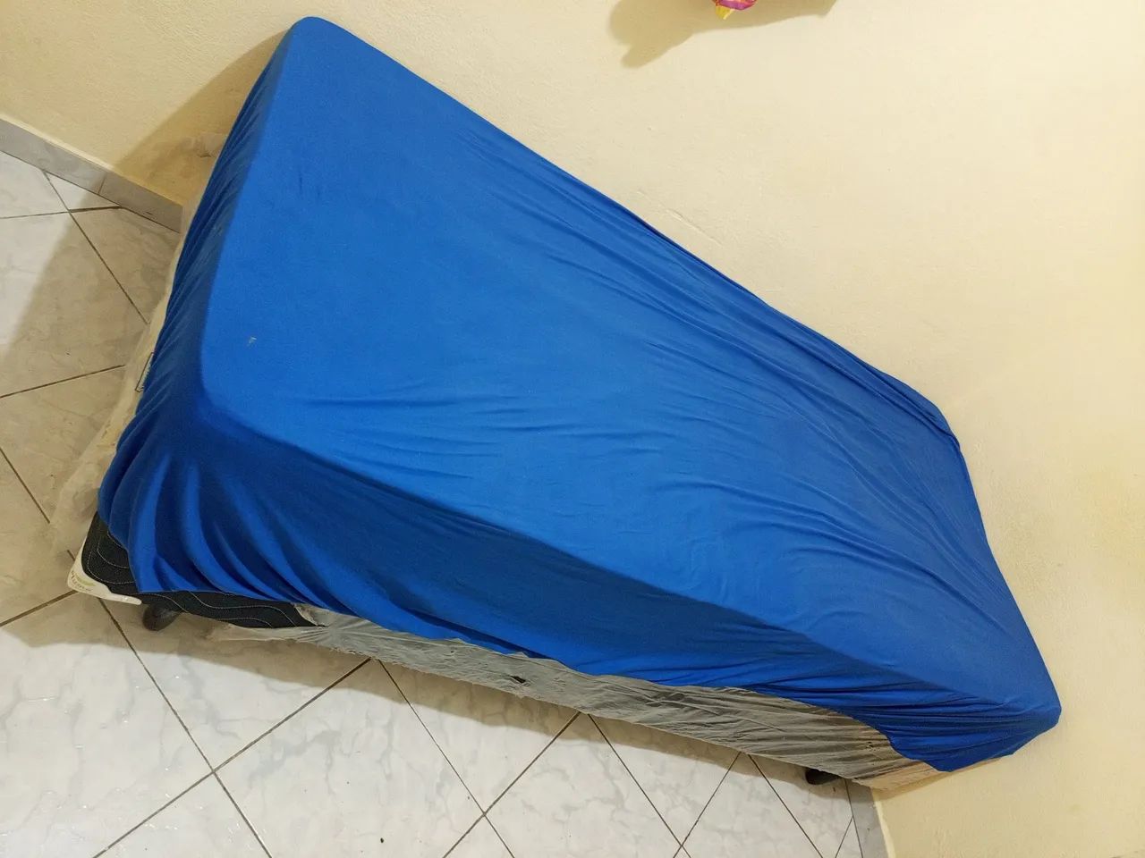 CAMA BOX SOLTEIRO (Valor negociável)