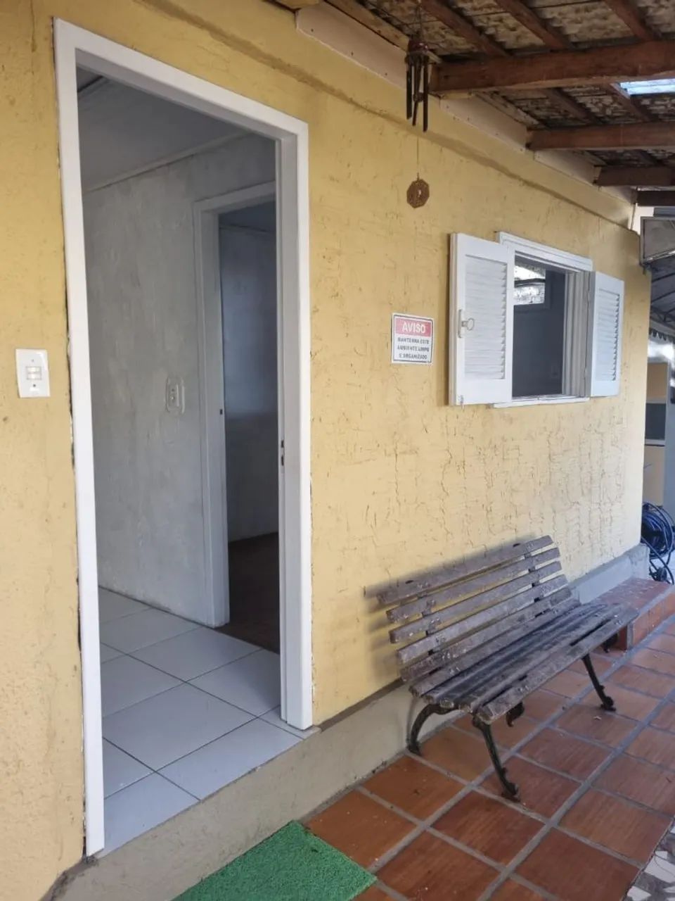 Kitinet no Batel com luz, água, taxas e Internet incluidos  - Foto 4