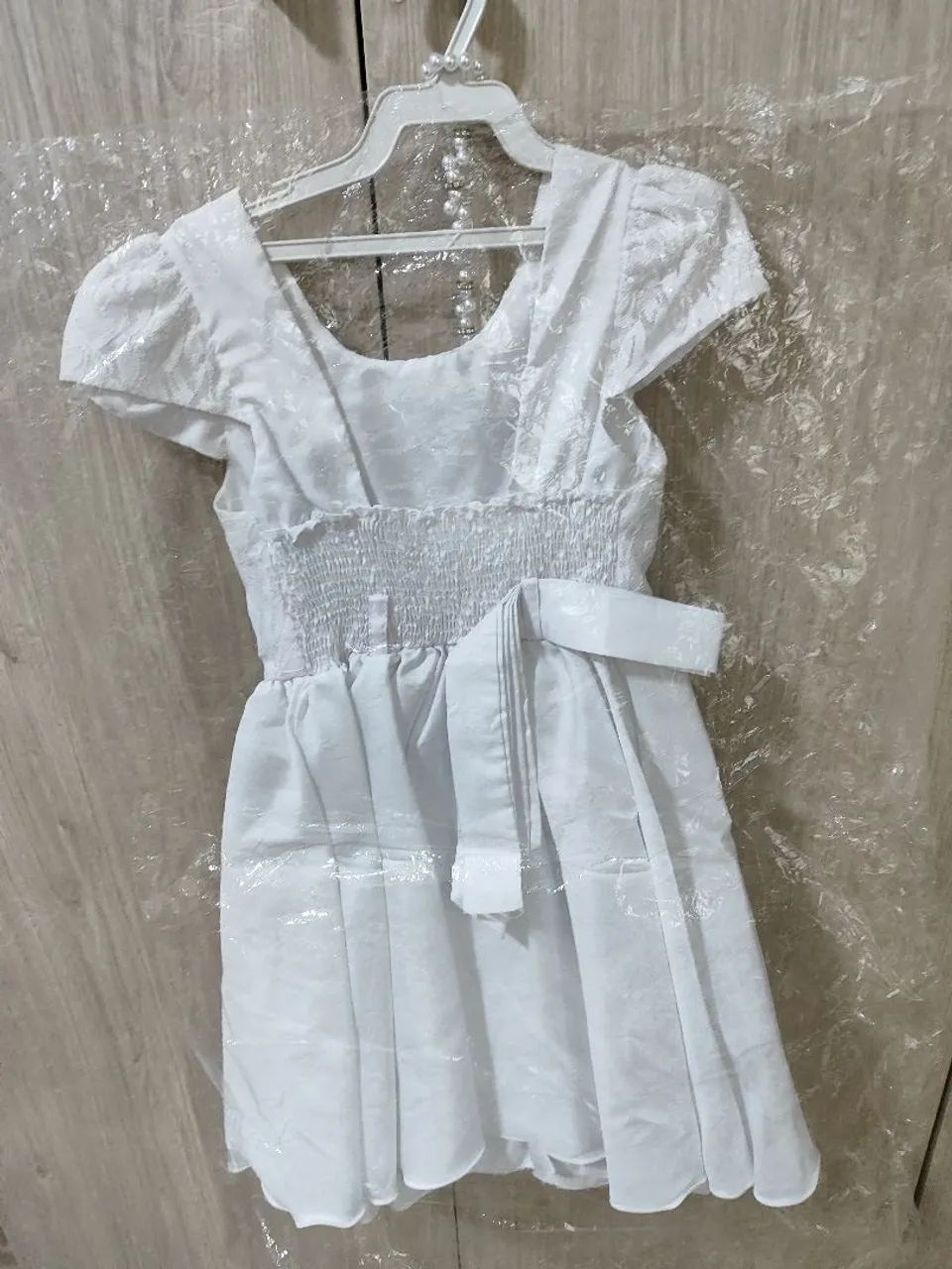 Vestido branco 8 anos  - Foto 2