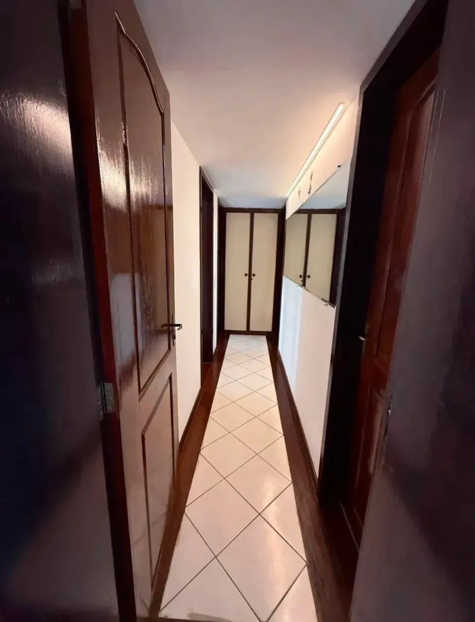 EF - VENDO APARTAMENTO NO ED. SILVERSTONE - 4 QUARTOS - NAZARÉ - Foto 4