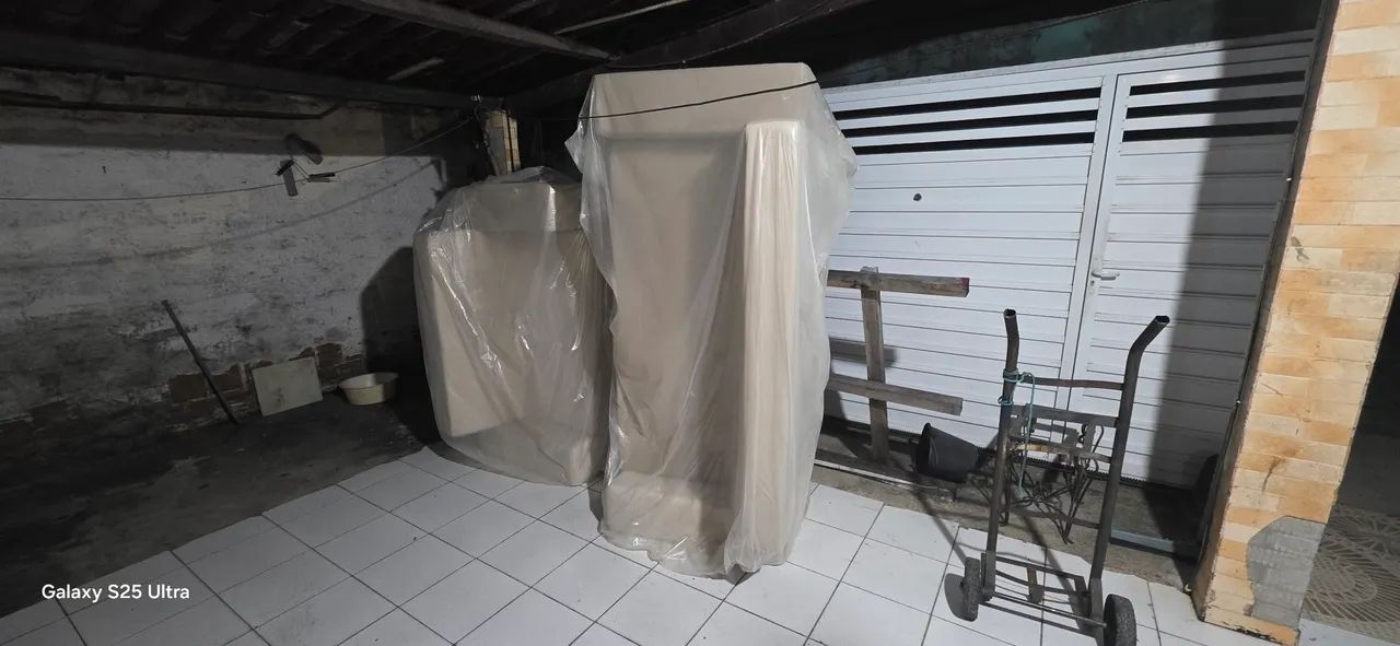 Vendo sofá 3 e 2 lugares  - Foto 2