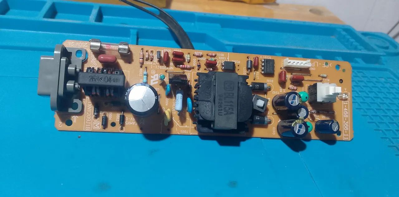 Fonte interna para ps1 Fat  - Foto 2