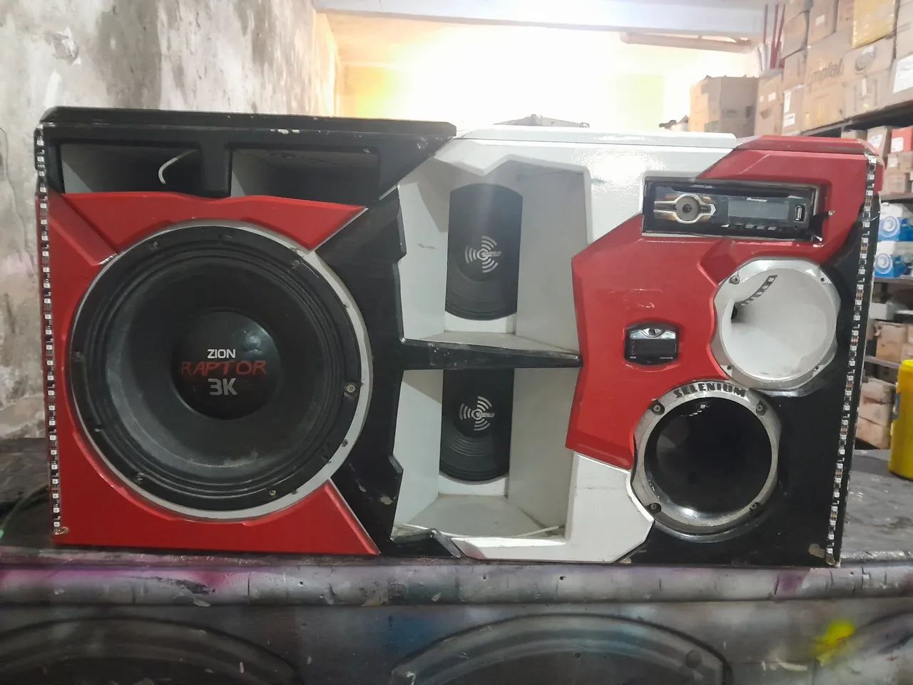 VENDO SOM AUTOMOTIVO 