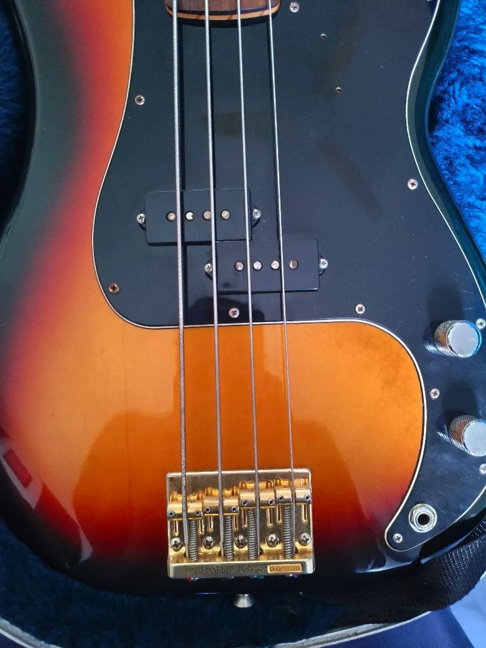 Fender Precision Bass - Foto 4