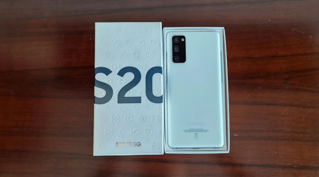 Samsung Galaxy S20 FE 5G 128GB - Foto 3