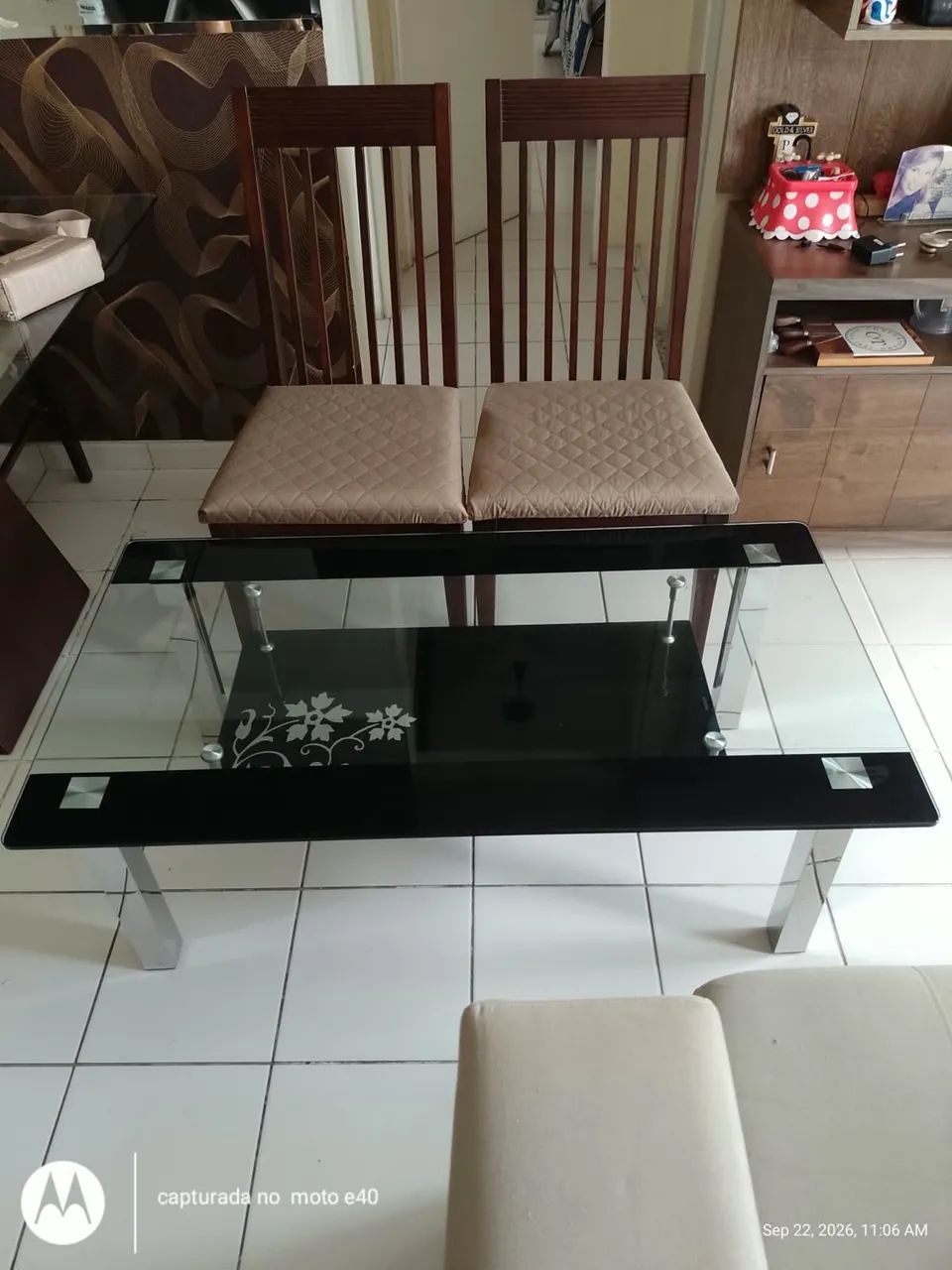 Vendo combo de mesa de centro e cadeiras  - Foto 4