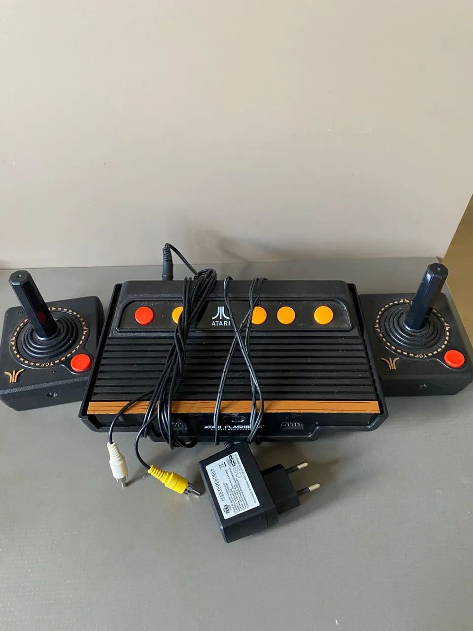 Atari  - Foto 3