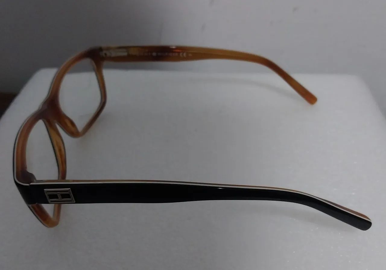 Oculos Thommy Hilfiger - SEM CASE (porta óculos) - Foto 4