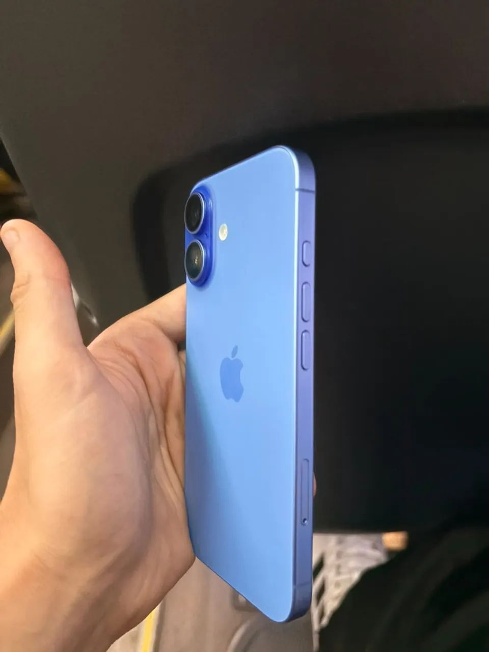 IPHONE 16 - Foto 4